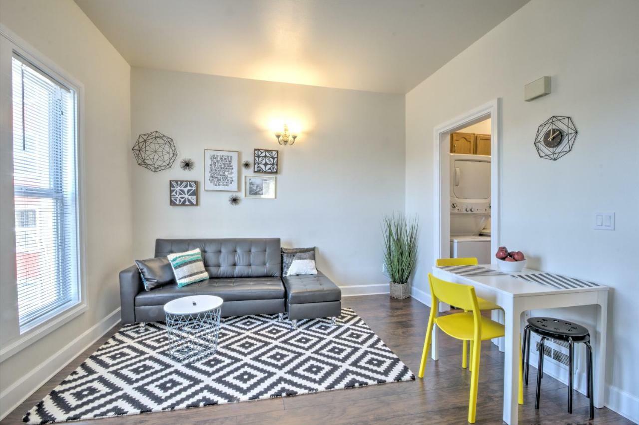 Capitol Hill Luxury Apartments シアトル エクステリア 写真